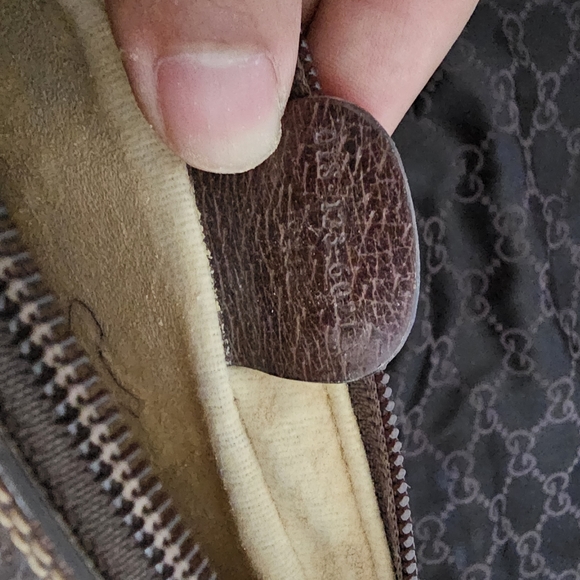 Authentic pre-owned vintage Gucci clutch/wristlet - Picture 4 of 5